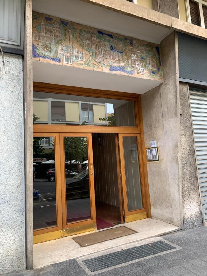 Bella Roma - Ee Hotel Exterior photo